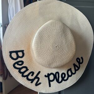 New Straw Hat “Beach Please “